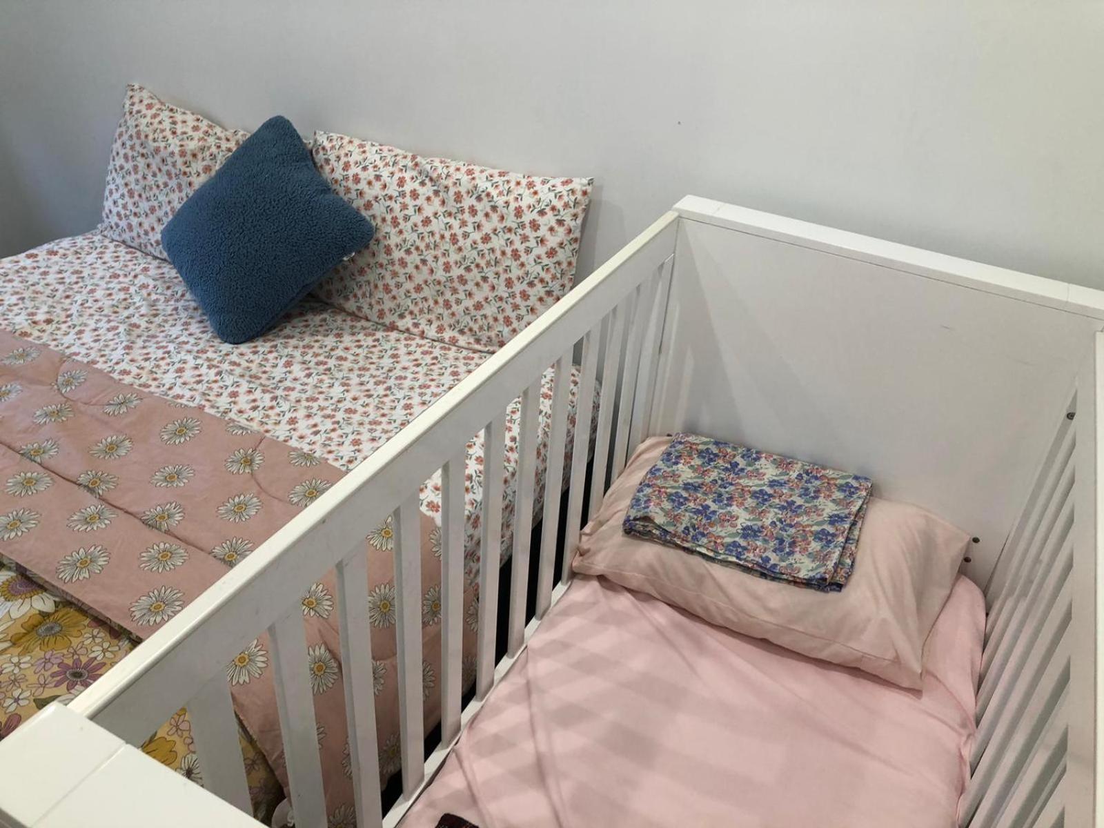 Oaktree Entire Holiday Home, Sleeps 8 To12 ロトルア エクステリア 写真